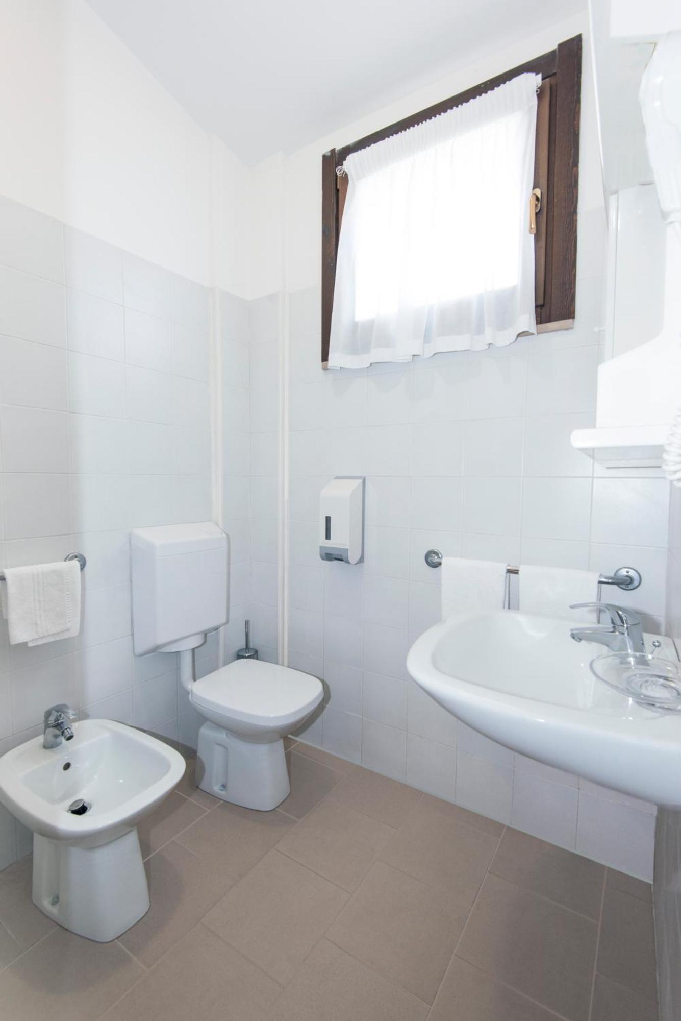 Holiday Family Village Porto Sant'Elpidio Room photo