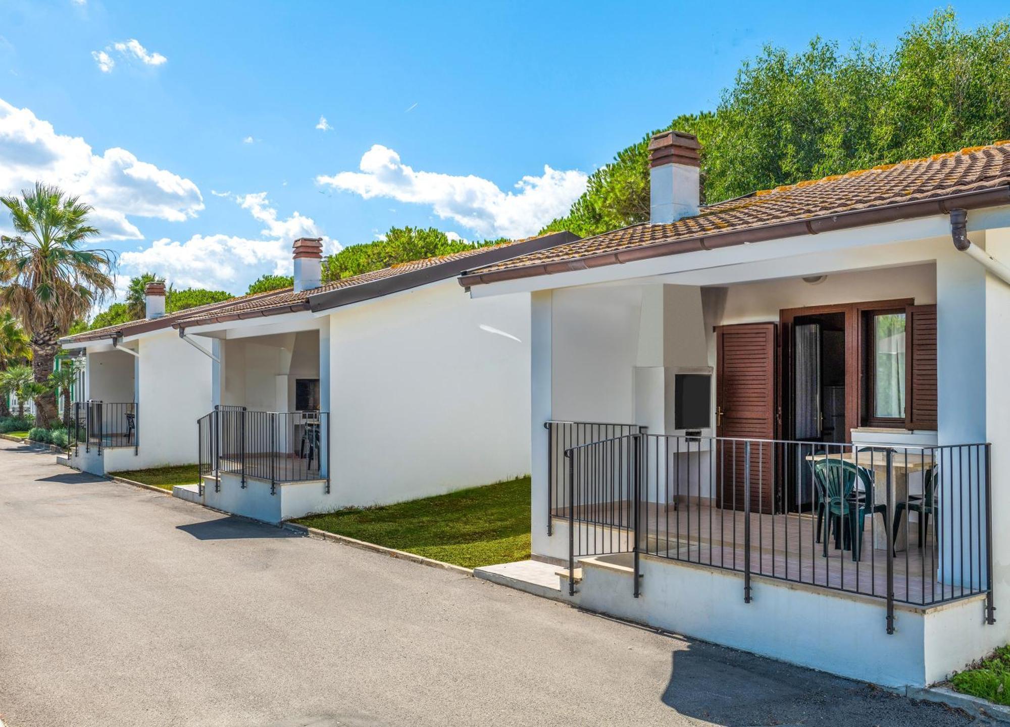 Holiday Family Village Porto Sant'Elpidio Exterior photo