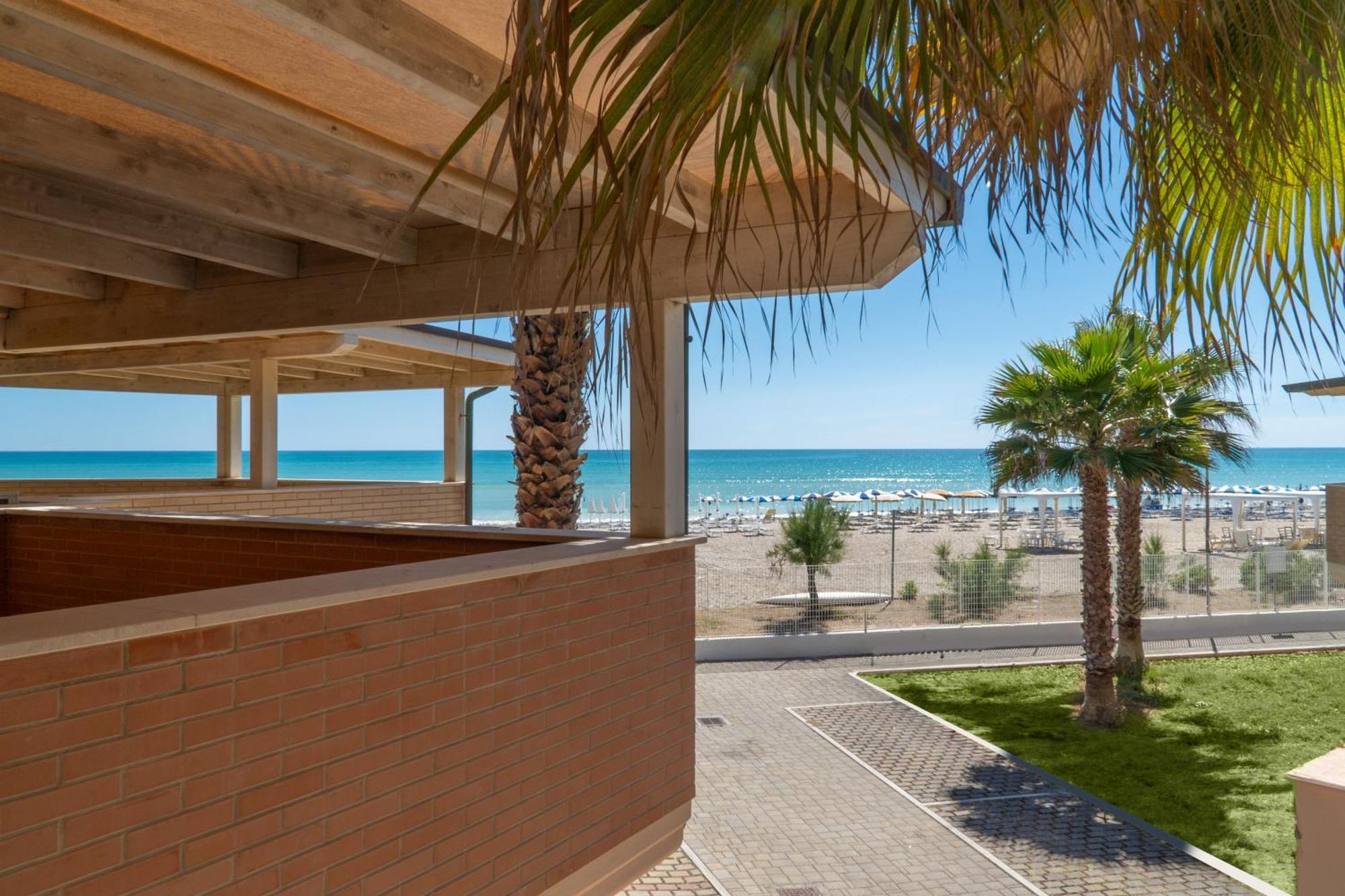 Holiday Family Village Porto Sant'Elpidio Exterior photo